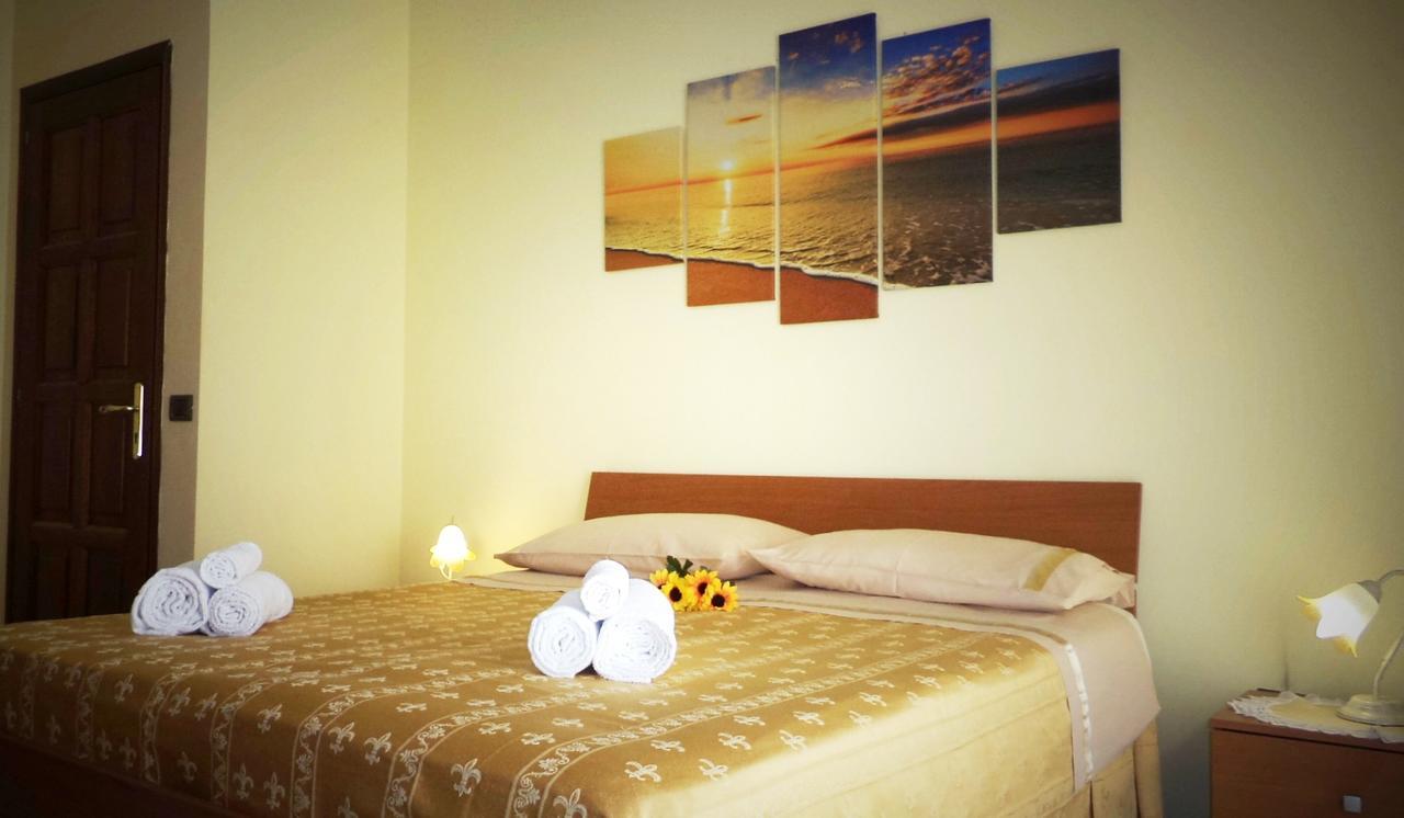Il Girasole Bed and Breakfast Vibo Valentia Exterior foto